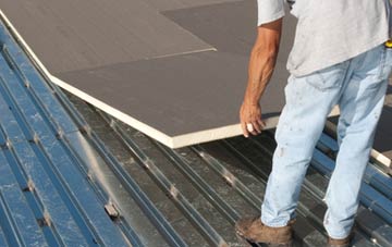 benefits of insulating Iolaraigh flat roofing