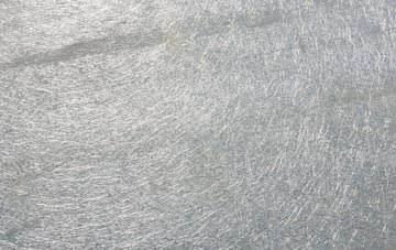 Iolaraigh laminate fibreglass or shingles?